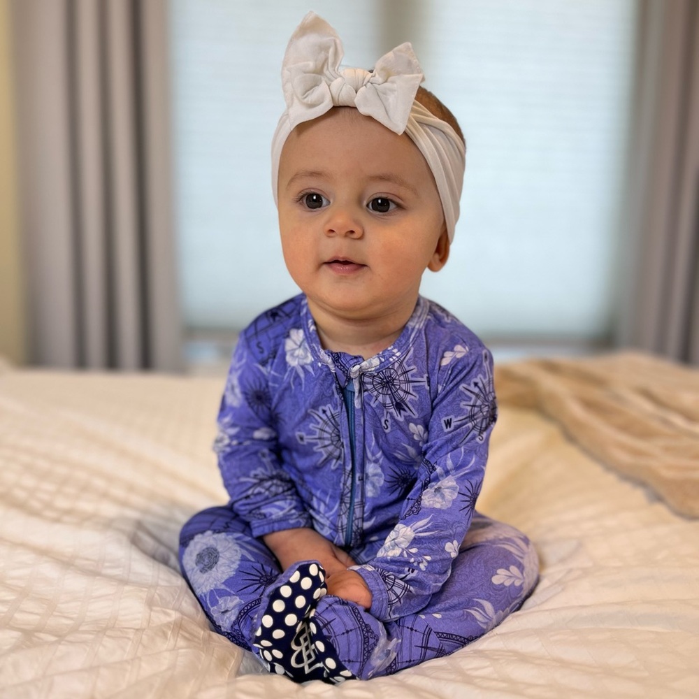 Bums & Roses Lilac Bamboo Floral Footed Sleeper - 9-12 months